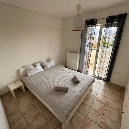 Vergian Brand New Spacious At Apartment Agioi Theodoroi