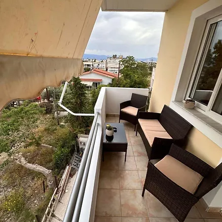 Apartment Vergian Brand New Spacious At Agioi Theodoroi
