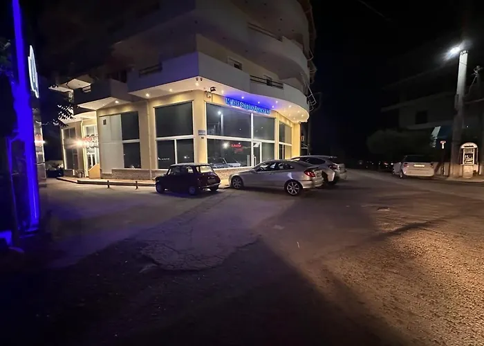 Vergian Brand New Spacious At Appartamento Agioi Theodoroi (Corinthia)